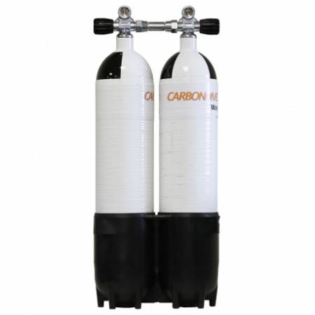 Twin 6.8 liter carbon tank Carbondive 300bar with tank boot